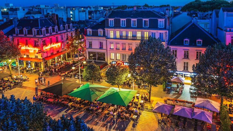 Benelux Paris Köln Turu İzmir Hareketli Sonbahar