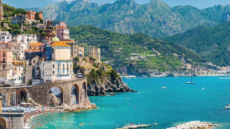 AMALFİ VE PUGLİA TURU Türk Hava Yolları ile 4 GECE