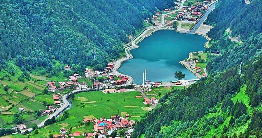 Uçaklı Butik Doğu Karadeniz Turu (Yayla ve Batum Konaklamalı)