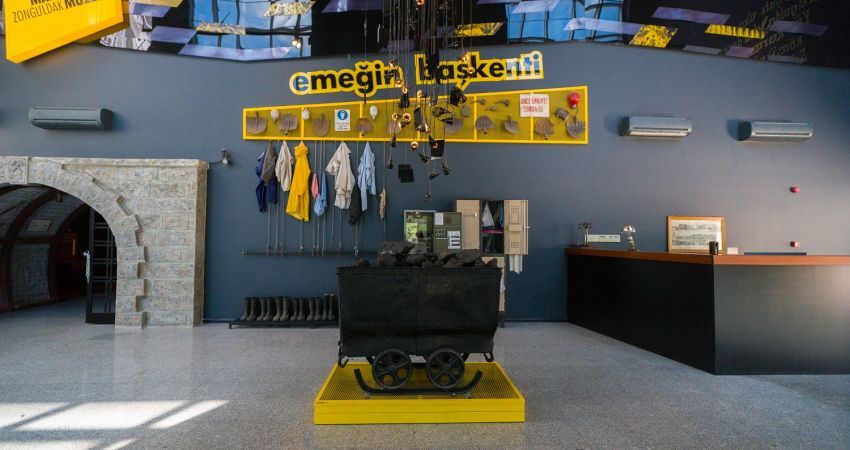 Göllerden Falezlere: Batı Karadeniz Esintisi Abant, Gölcük, Safranbolu, Zonguldak, Düzce