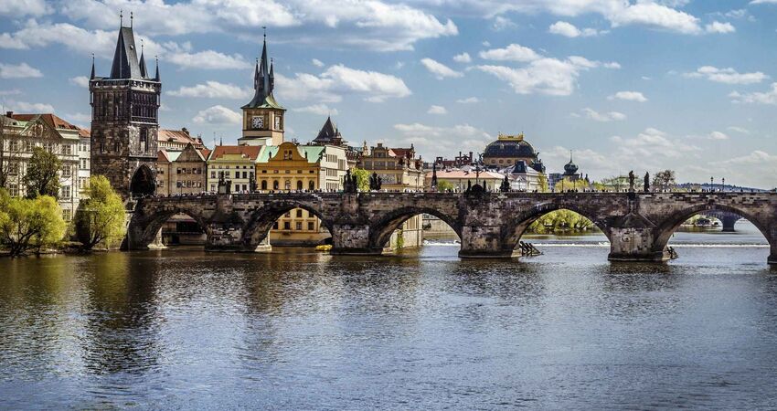 Otobüs İle İzmir'den Orta Avrupa