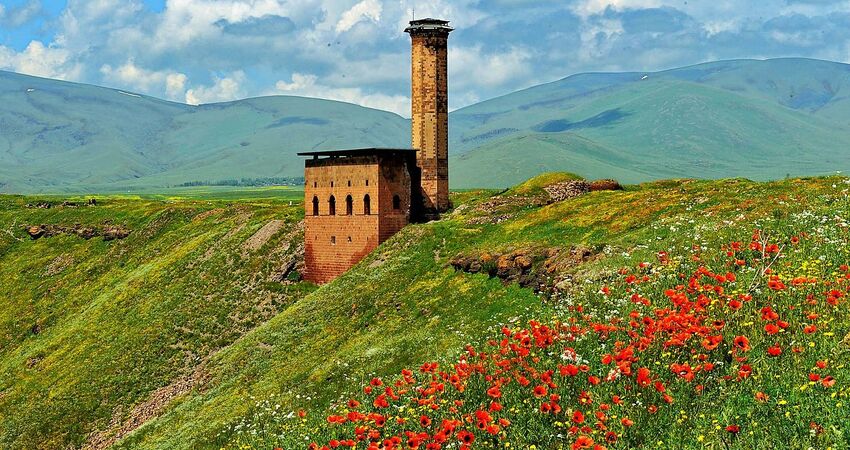 İzmir'den Vizesiz Uçakla Batum Tiflis Kars Turu