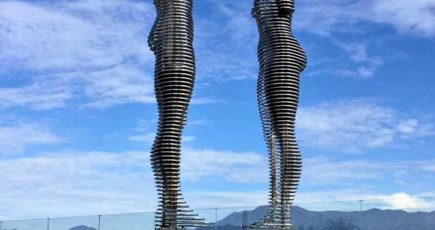 İzmir'den Vizesiz Uçakla Batum Tiflis Kars Turu