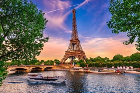 Benelux Paris Turu İzmir Hareketli